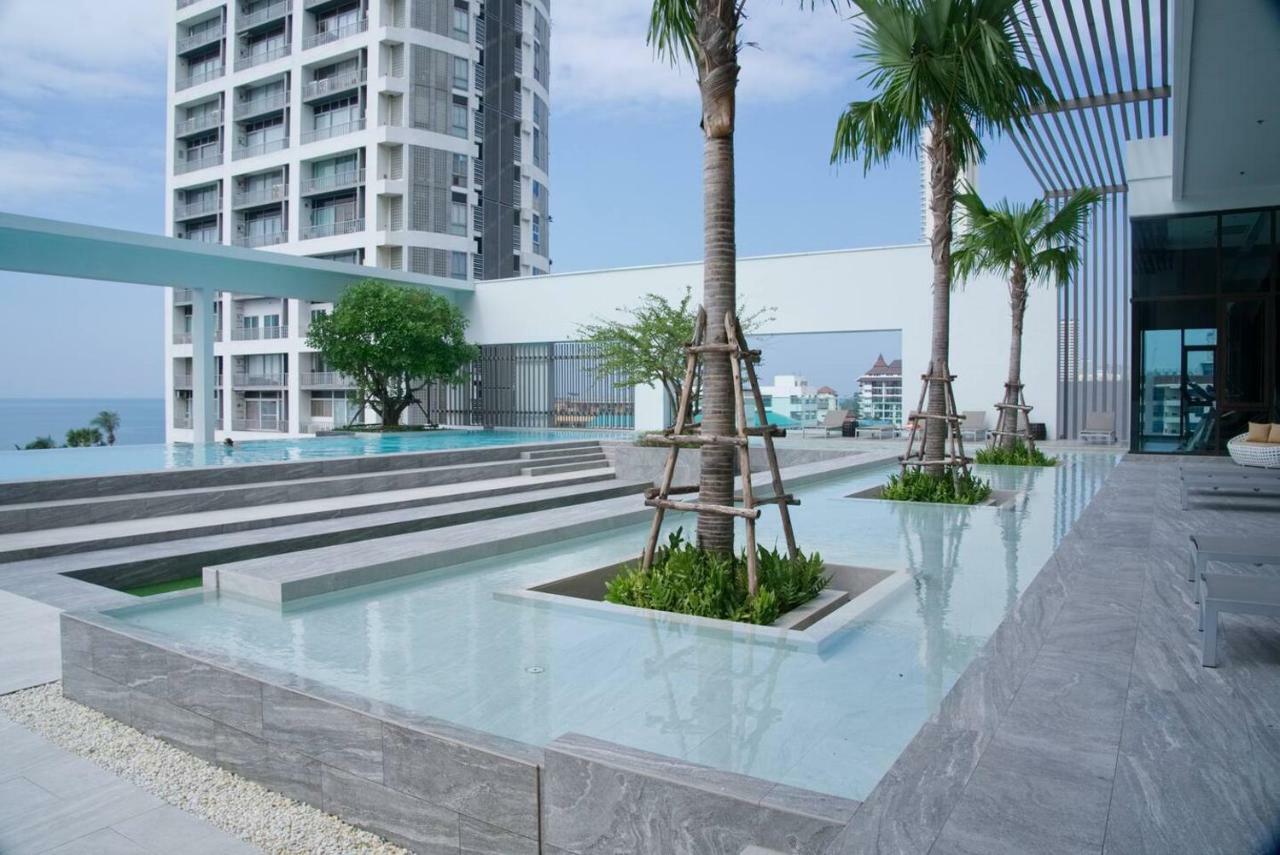 Ar Aeras Pattaya Apartamento Exterior foto